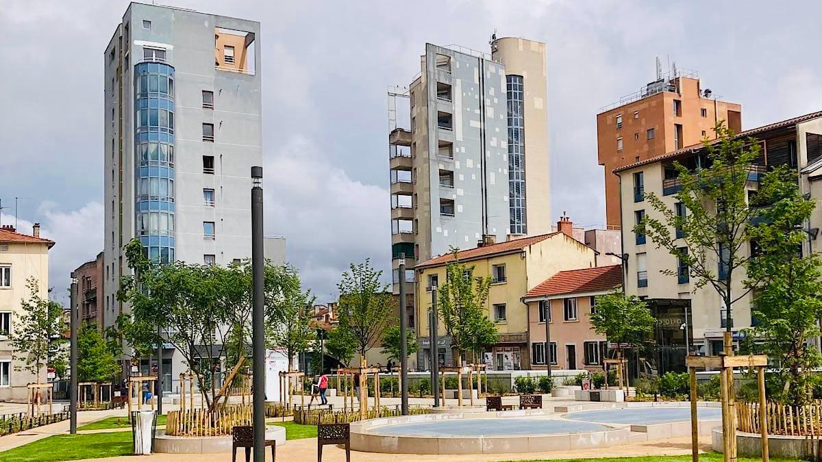 Oullins Ville
