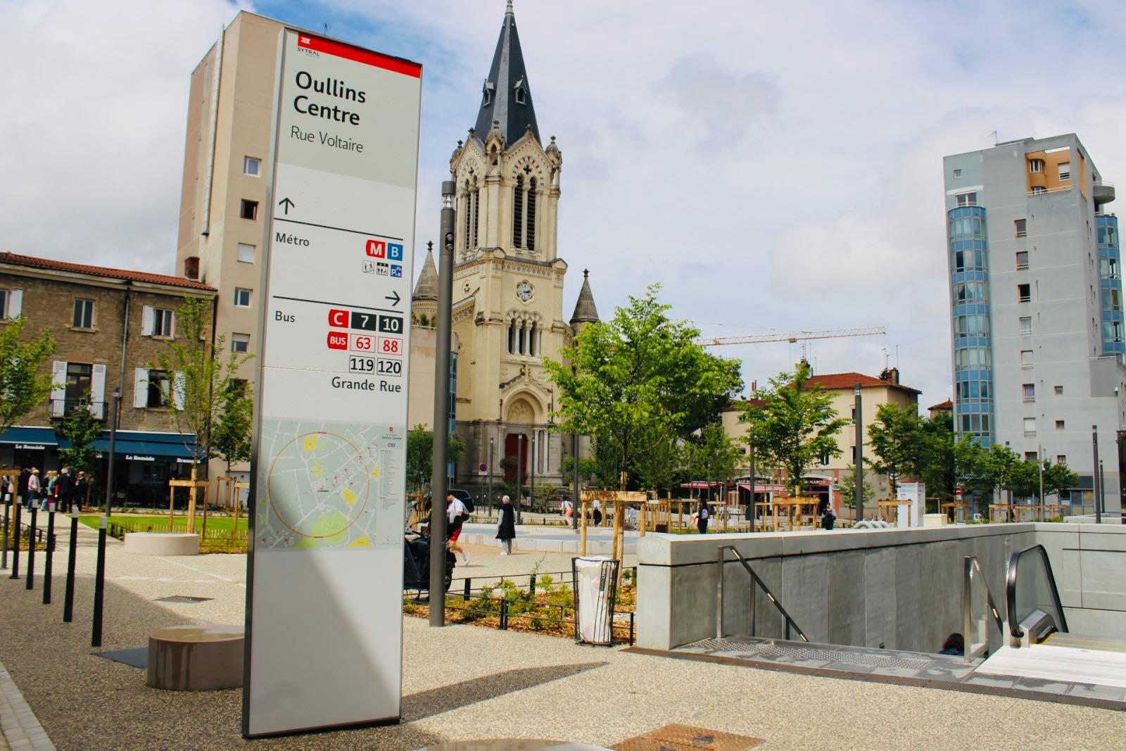 Bouche de métro Oullins